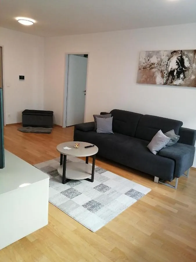 Apartment Tesla فيينا النمسا