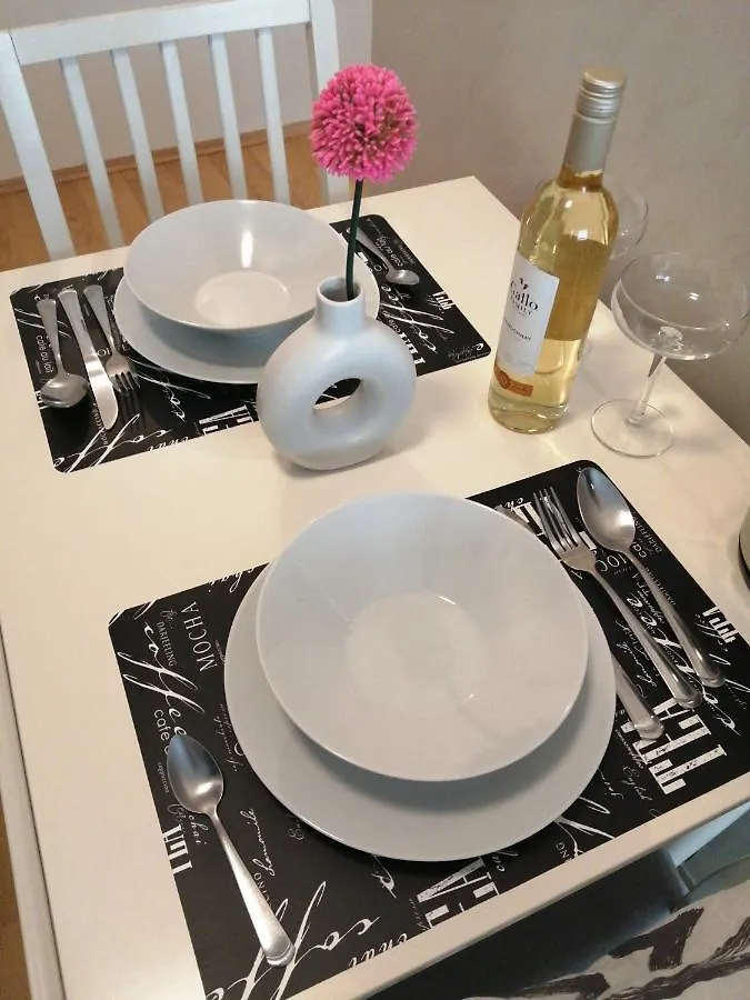 Apartment Tesla Wien