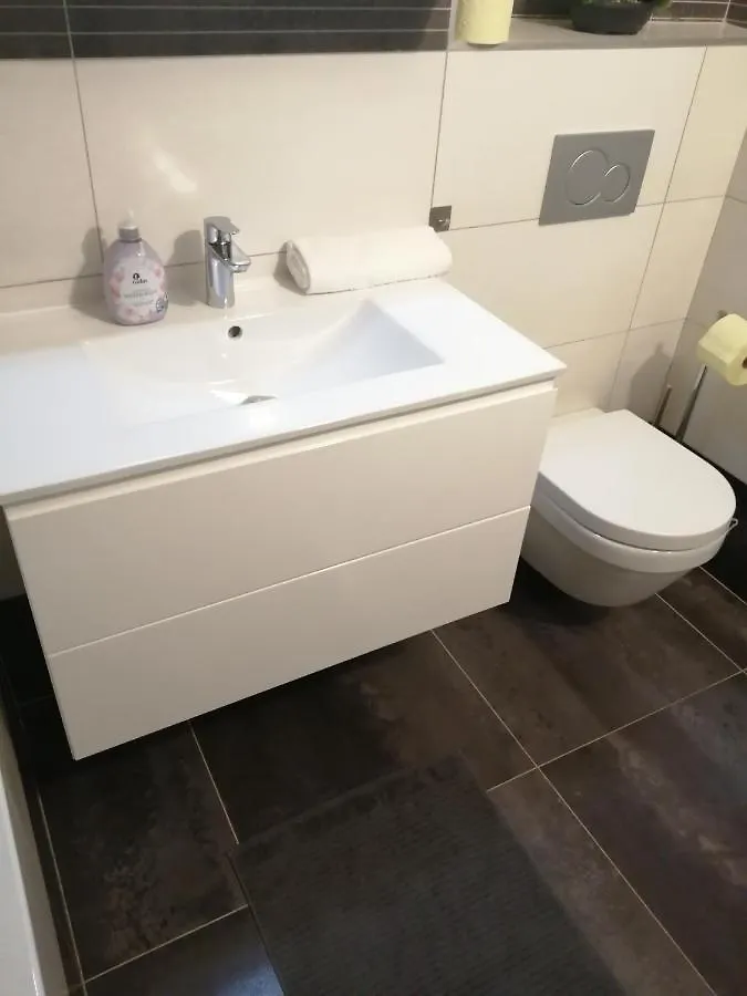 Apartment Tesla Wien
